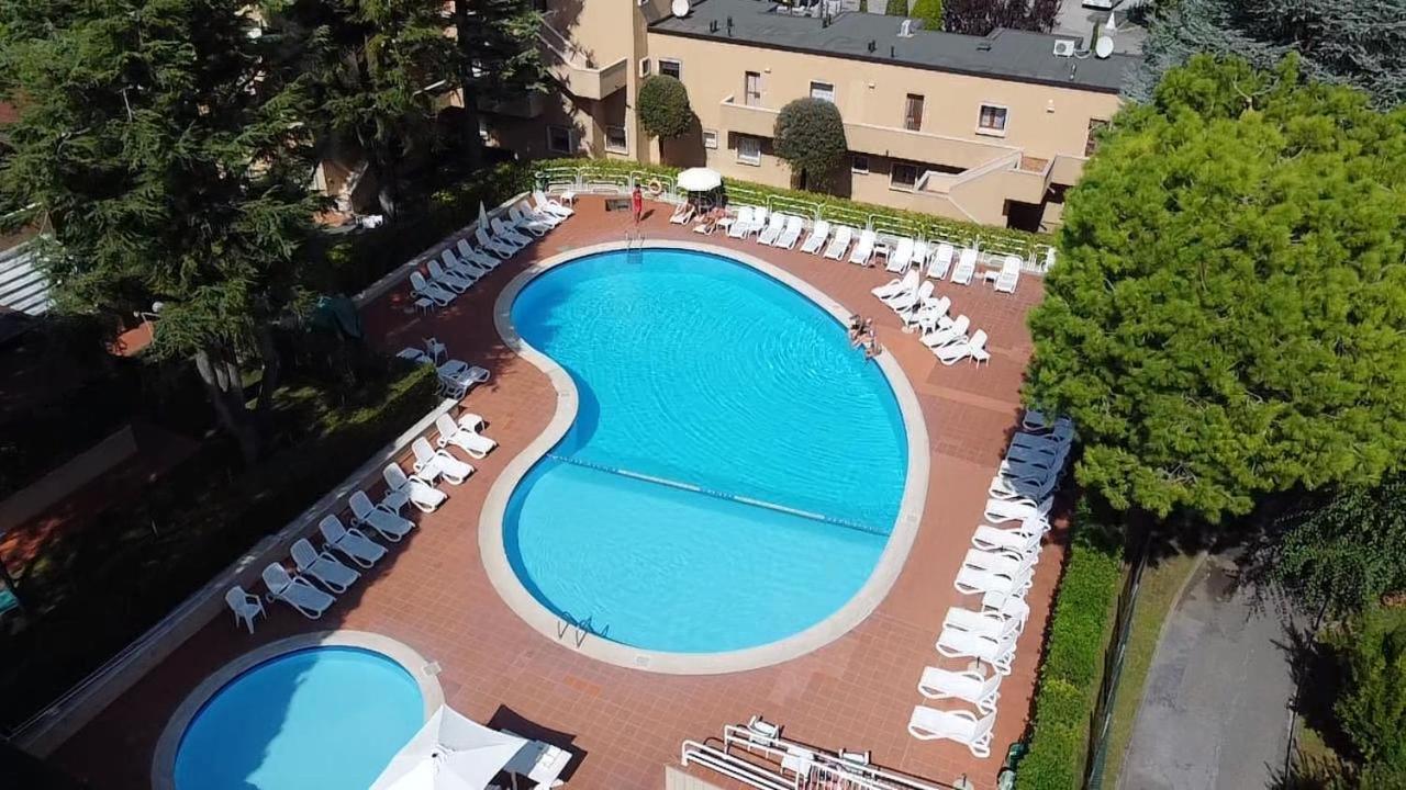 Nico'S Apartment Пескьера-дель-Гарда Экстерьер фото