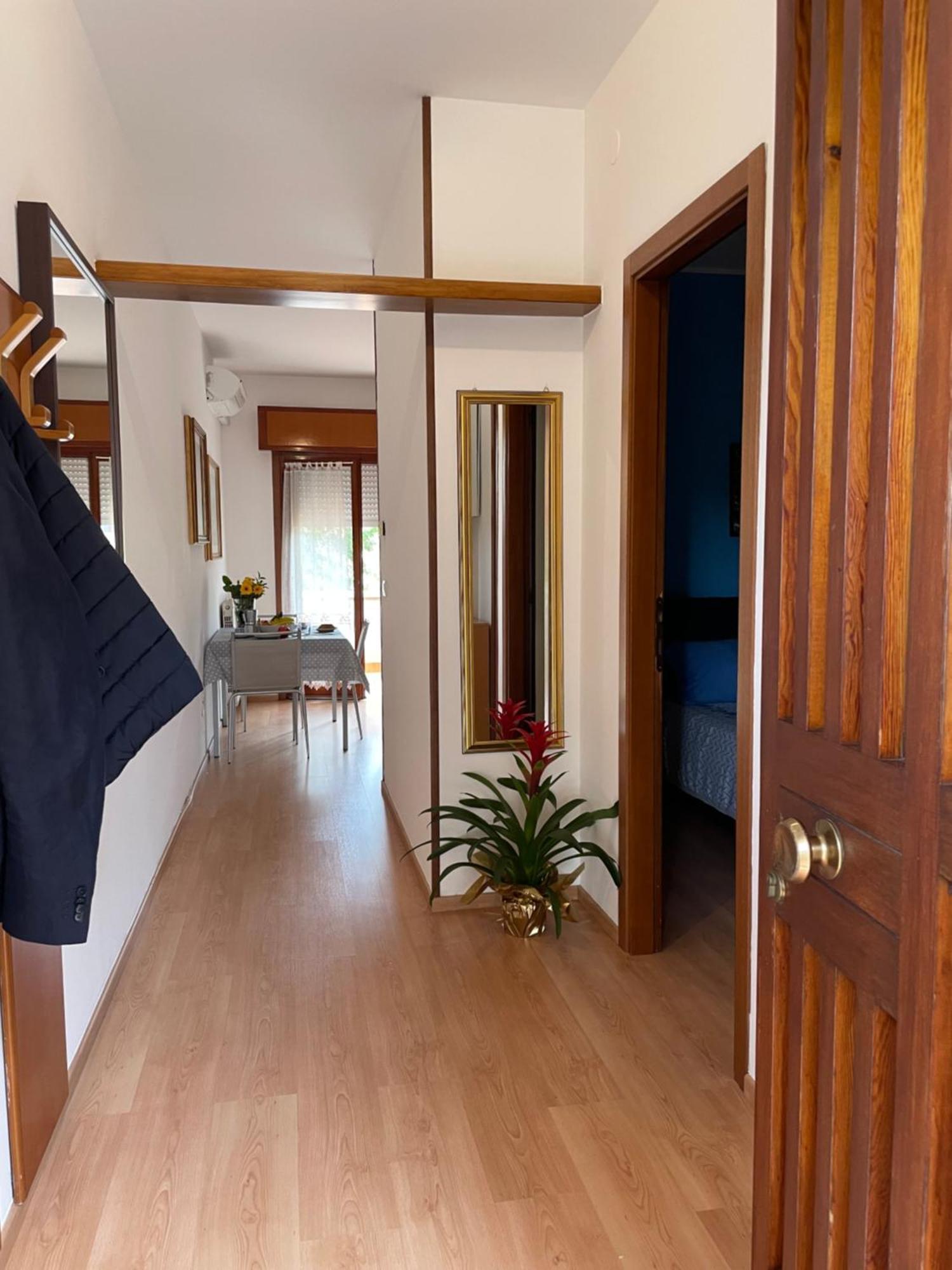 Nico'S Apartment Пескьера-дель-Гарда Экстерьер фото